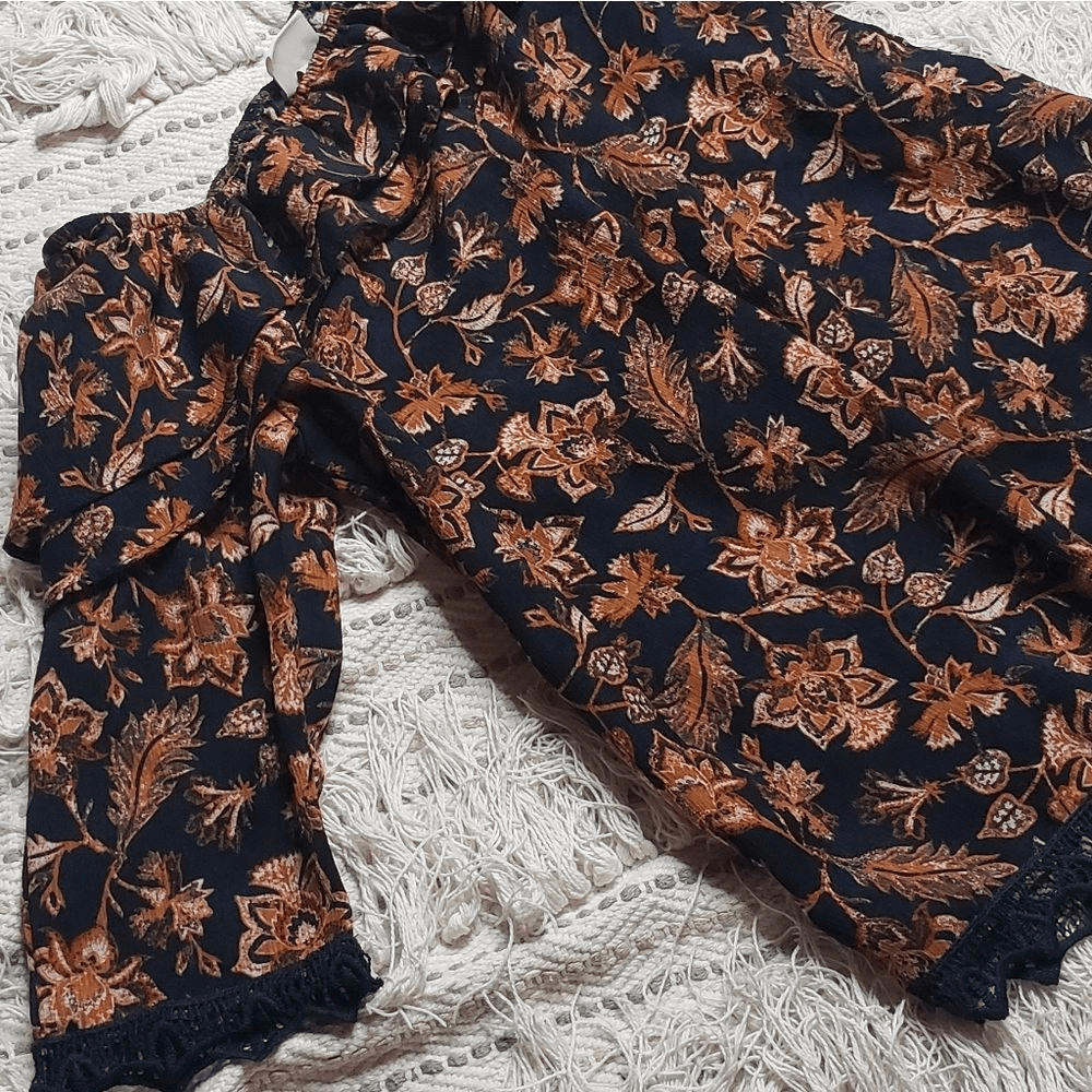 Off The Shoulder Ruffle Peasant Blouse - Deep Navy Sepia Flowers - XS - Picture 3 of 9